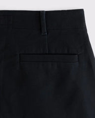 Relaxed Hybrid-Waist Pant