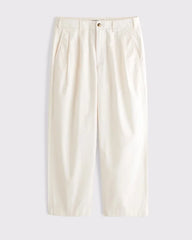 Pleated Baggy Trouser
