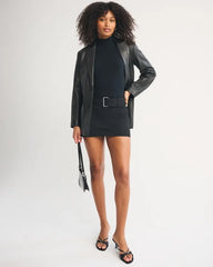 Curve Love A&F Forme Mid Rise Skort